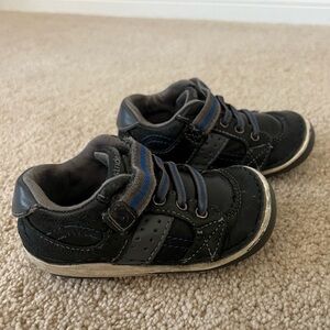 Stride Rite Artie Navy Shoes Toddler 5.5 W (Wide)